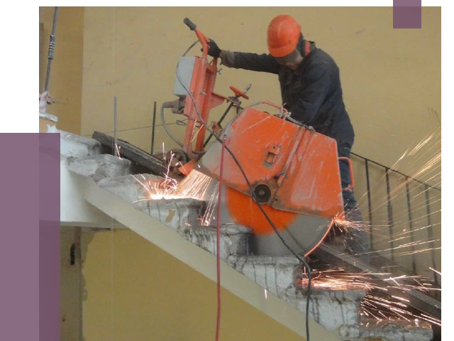 Демонтаж бетонных лестниц в Аксае от 4571 руб. за м2 | ПРОЛЁТ-Акс