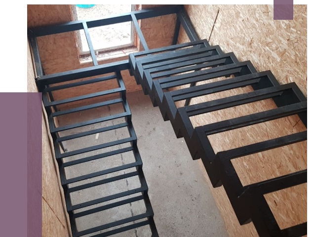 Демонтаж лестниц на металлокаркасе в Аксае от 7313 руб. за м²