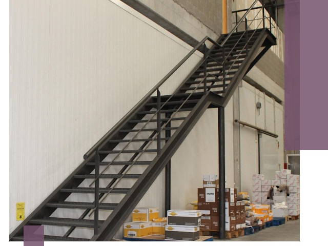 Лестницы для производства в Аксае — изготовление и монтаж