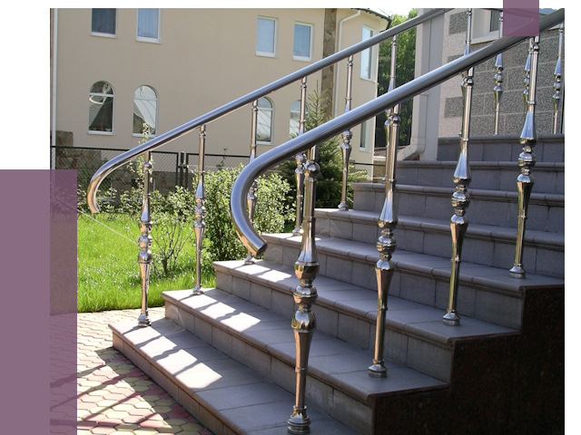 Перила для крыльца в Аксае от 10665 руб. — монтаж ПРОЛЁТ-Акс