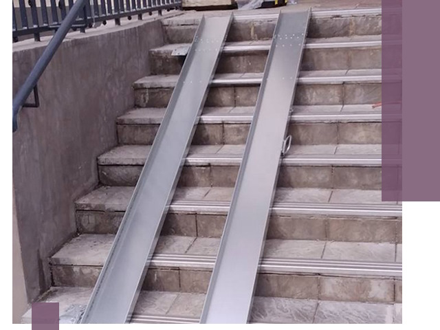 Демонтаж откидных пандусов профессионально в Аксае