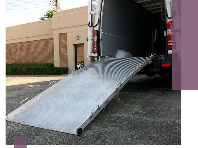 Мобильные пандусы в Аксае — производство, монтаж и аренда