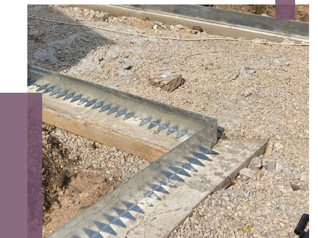 Нержавеющие бордюры в Аксае от 4774 руб. под ключ | ПРОЛЁТ-Акс